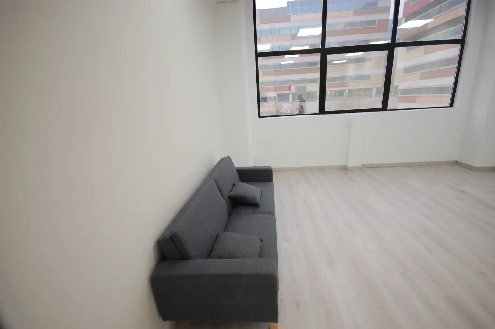 Sala d'estar de Pis de lloguer en Madrid amb Aire condicionat i Calefacció