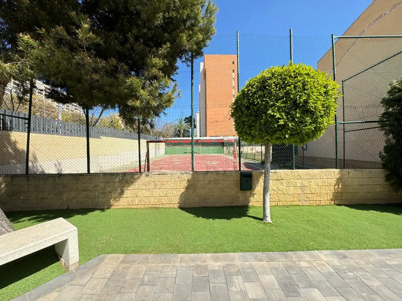 Garden of Detached homes for sale in Alicante / Alacant  with Air Conditioner, Heating and Terrace