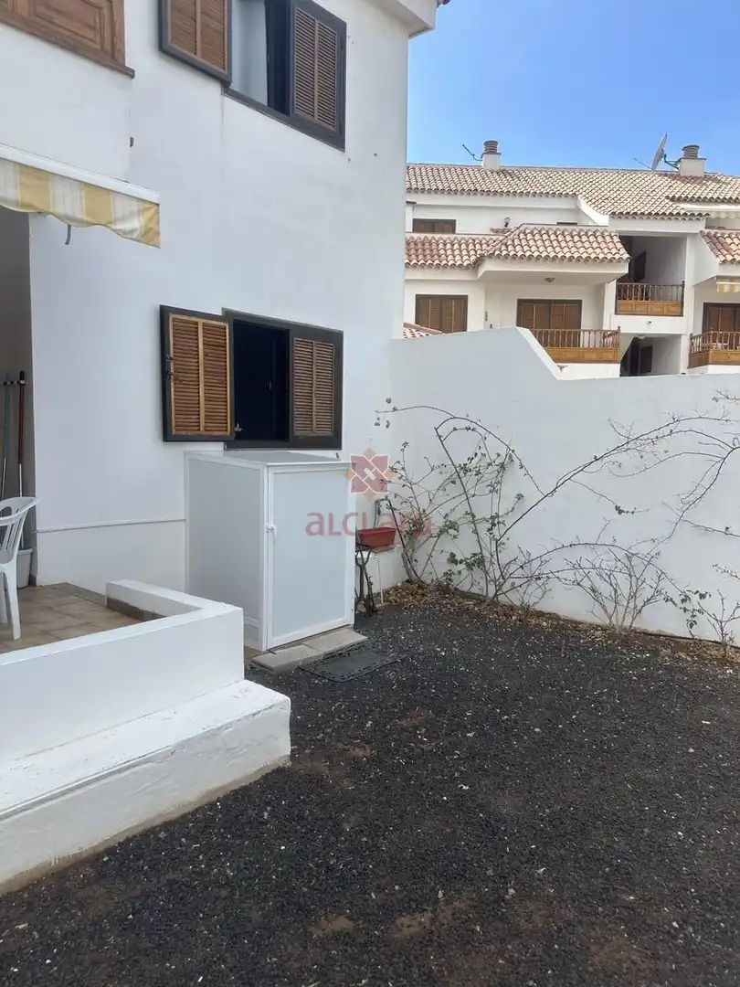 Apartament amb piscina en venda a Calle Finlandia, imagen 31