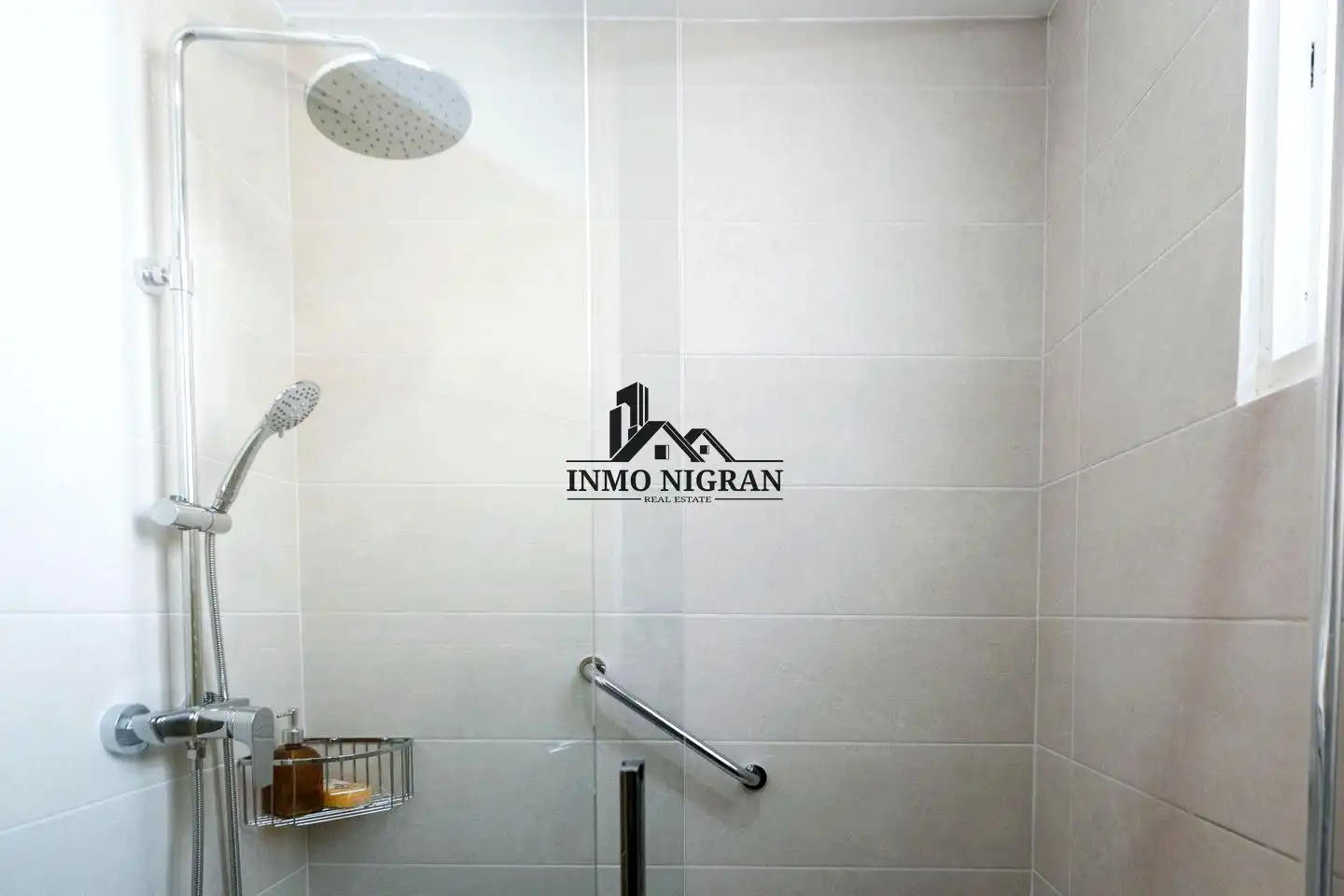 Bathroom of Flat for rent in Bueu  with Furnished and Balcony