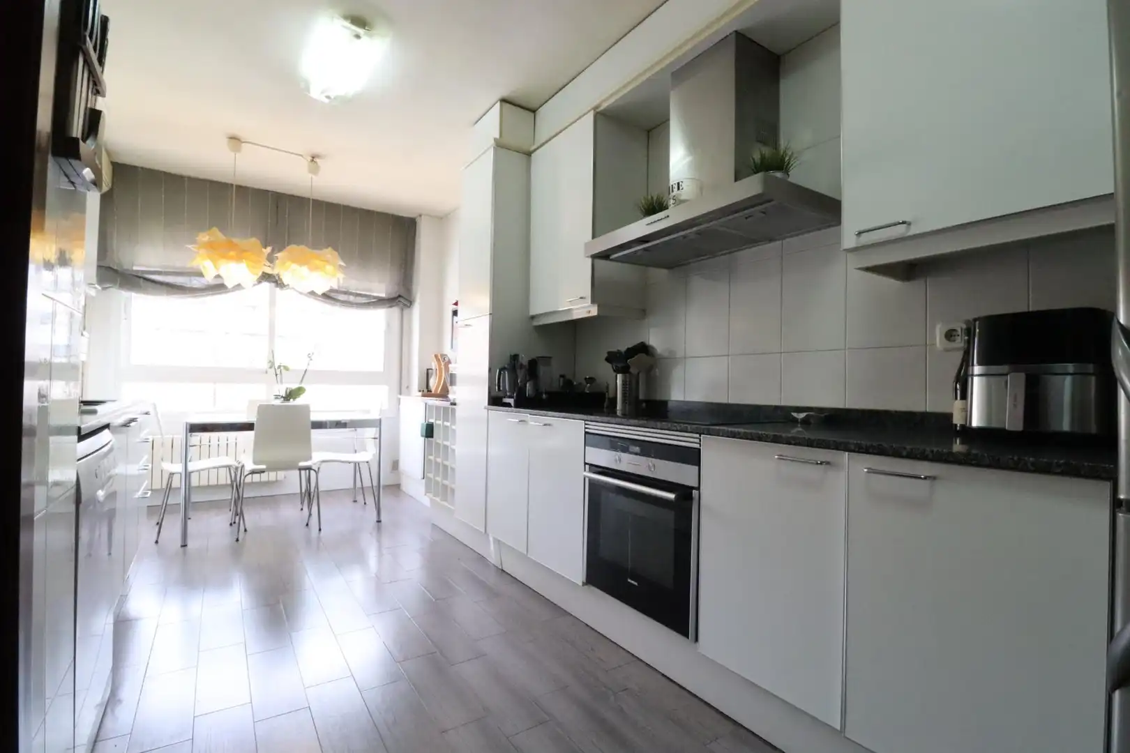 Cocina de Piso en venta en Sabadell con Aire acondicionado, Calefacción y Terraza