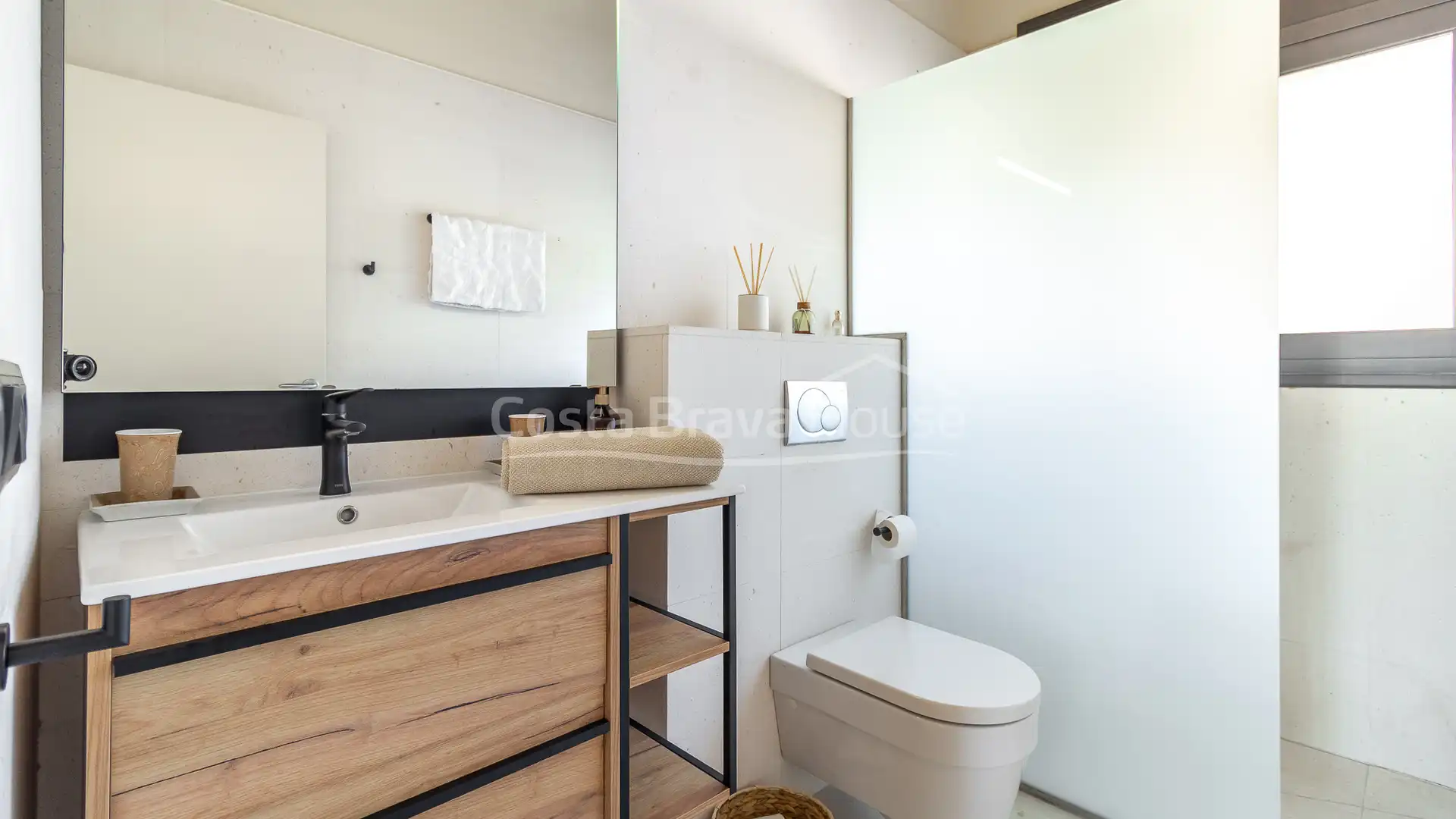 Bathroom of Houses for sale in Pals  with Air Conditioner, Heating and Private garden