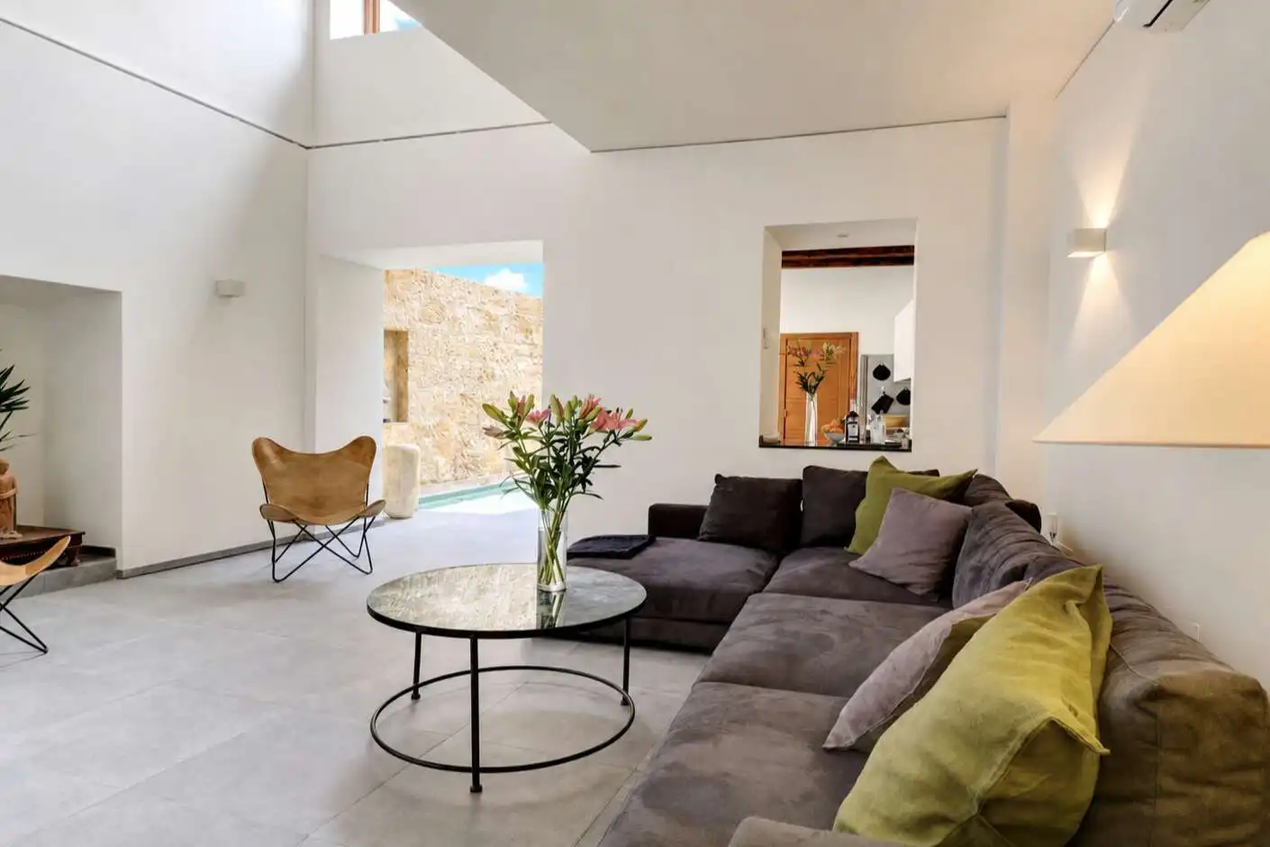 Sala de estar de Casa o chalet en venta en Pollença con Aire acondicionado y Amueblado