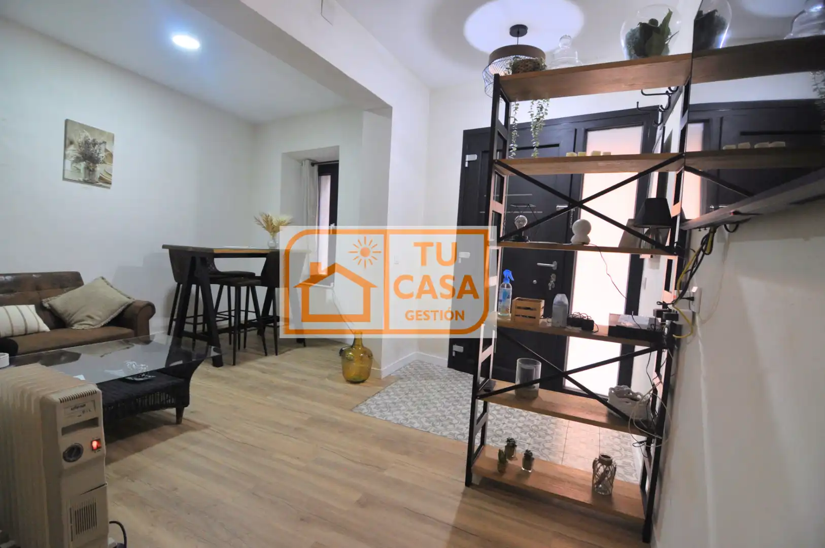 Habitación de Casa adosada en venta en Cáceres con Parquet, Horno y Lavadora