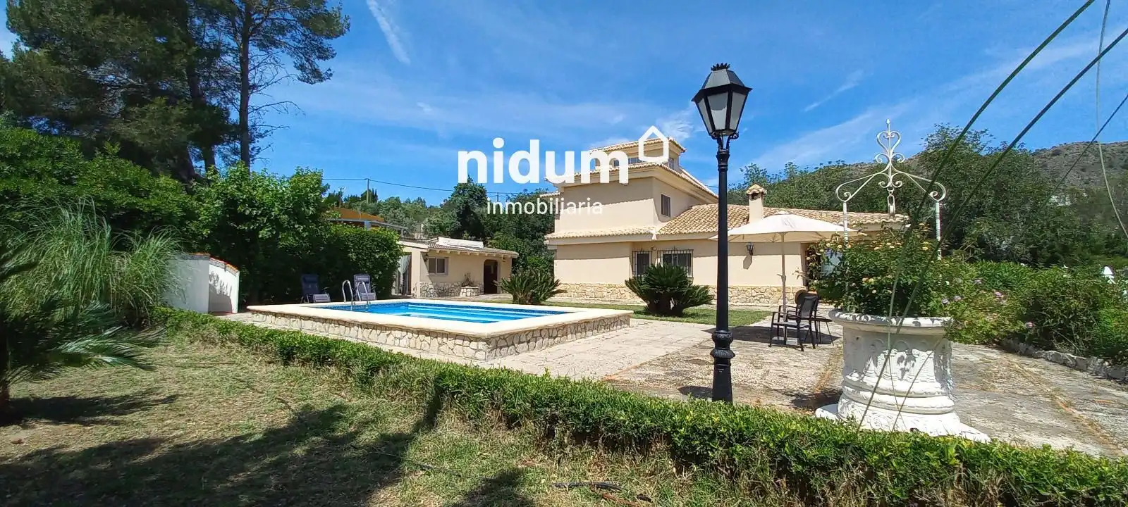 Außenansicht von Haus oder Chalet zum Verkauf in Xàtiva mit Abstellraum und Schwimmbad