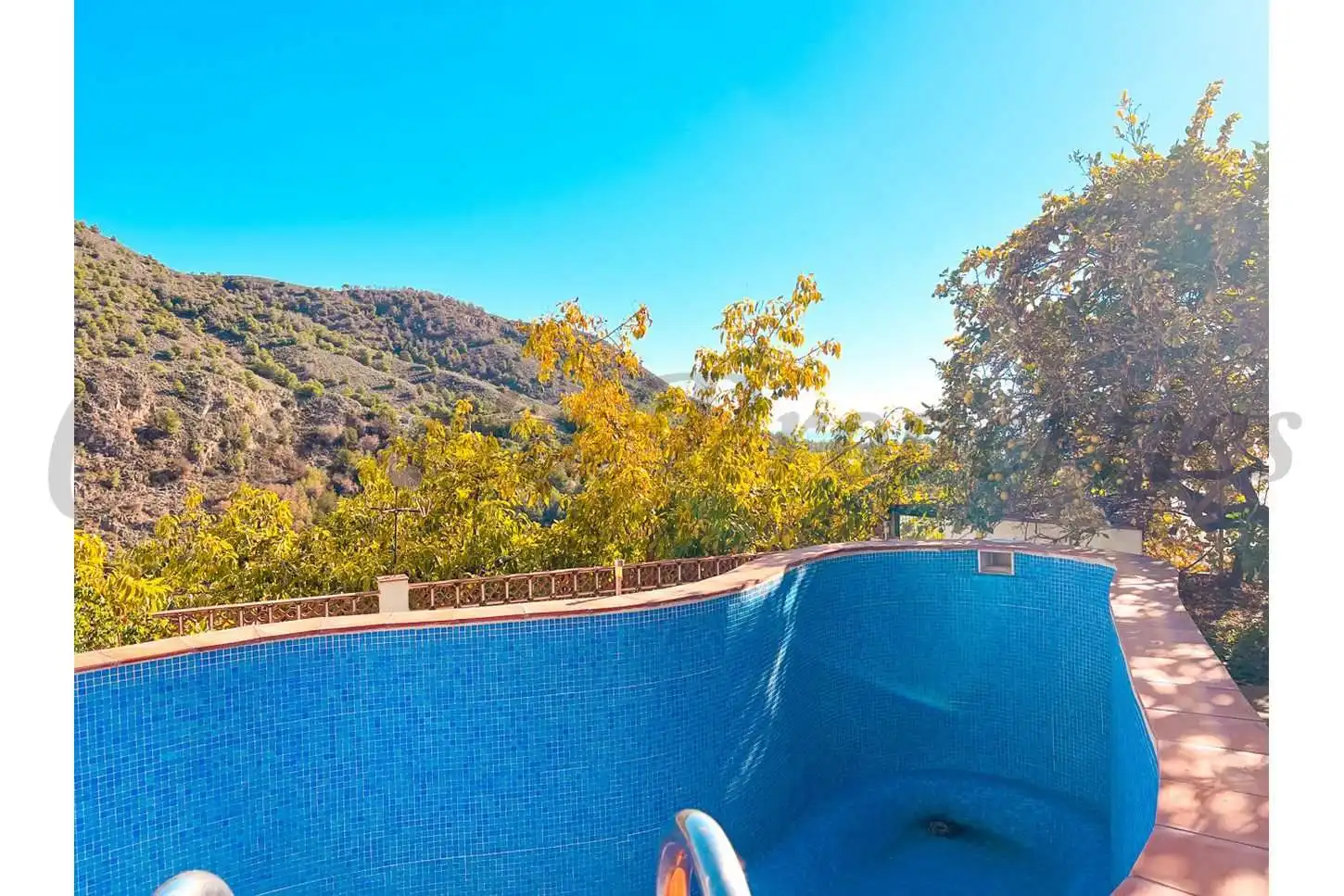 Casa con piscina en venta en Vélez-Málaga ciudad, imagen 3
