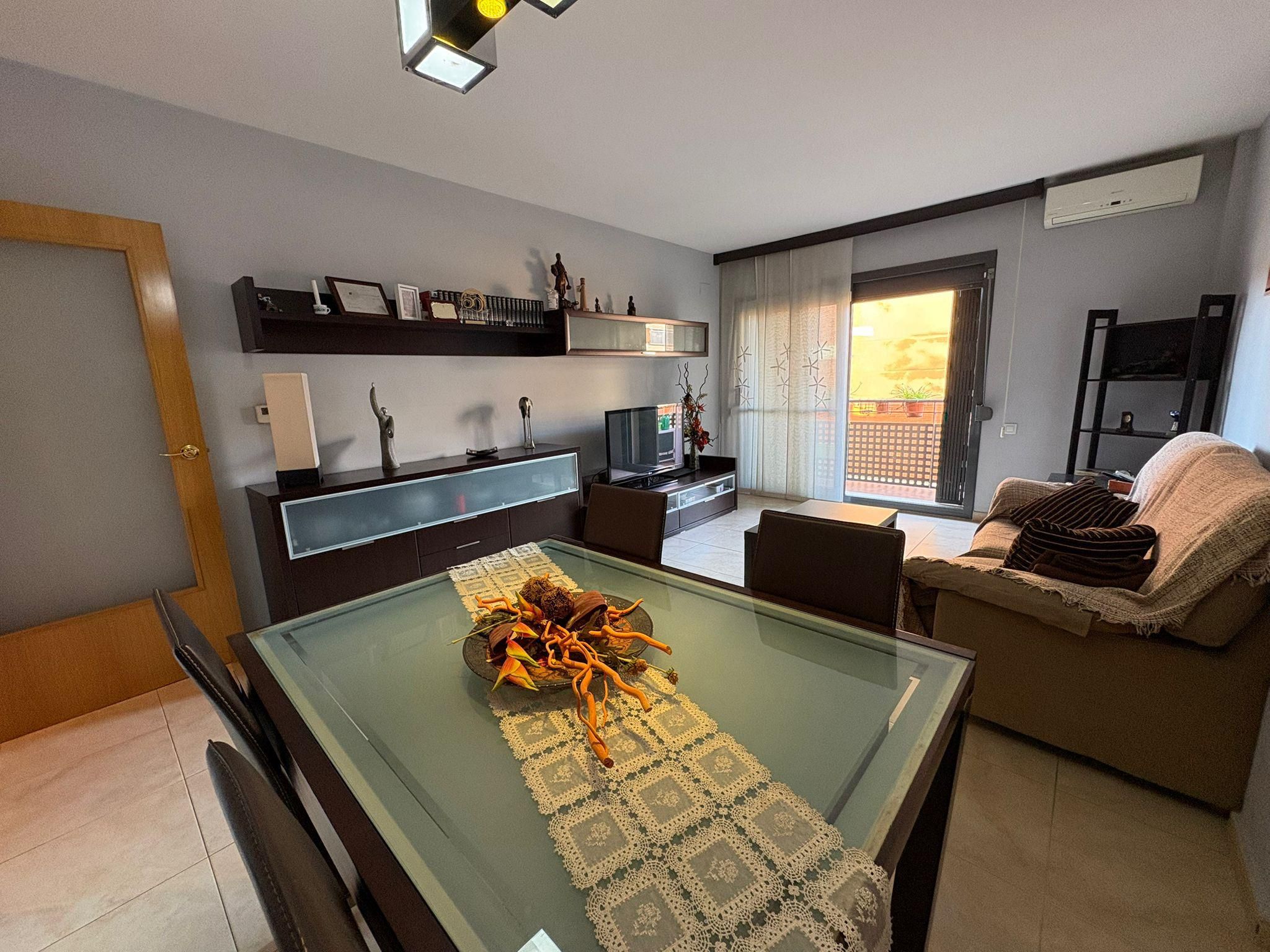 Sala d'estar de Pis en venda en Sabadell amb Aire condicionat, Calefacció i Traster