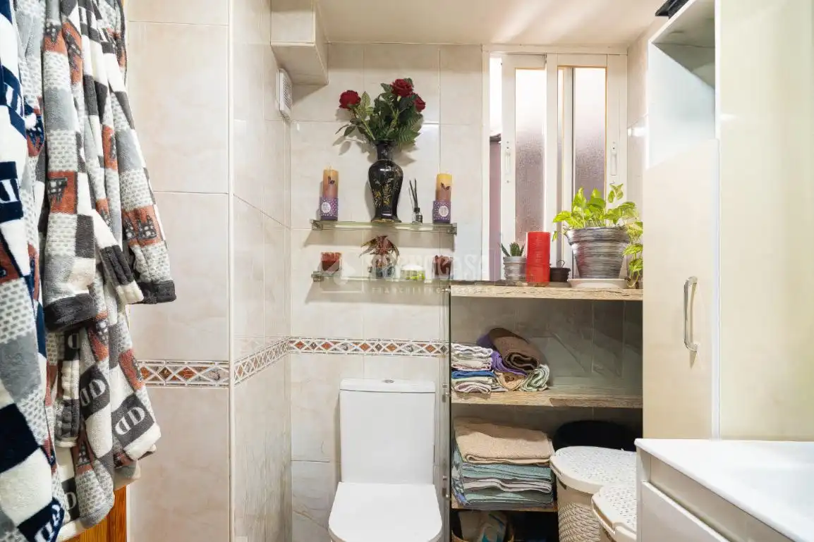 Baño de Piso en venta en Salobreña con Aire acondicionado