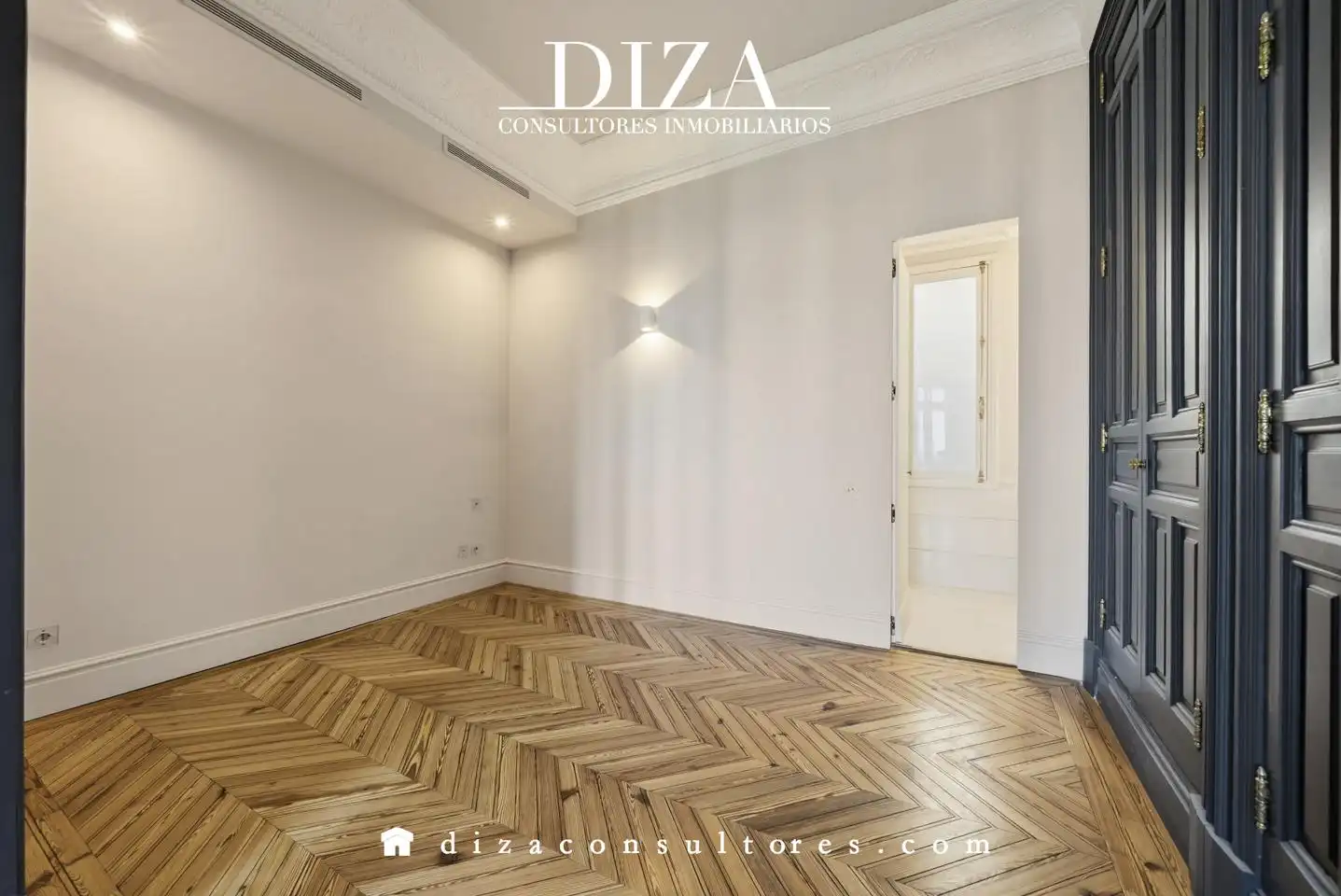 Bedroom of Flat for rent in Madrid  with Air Conditioner and Heating