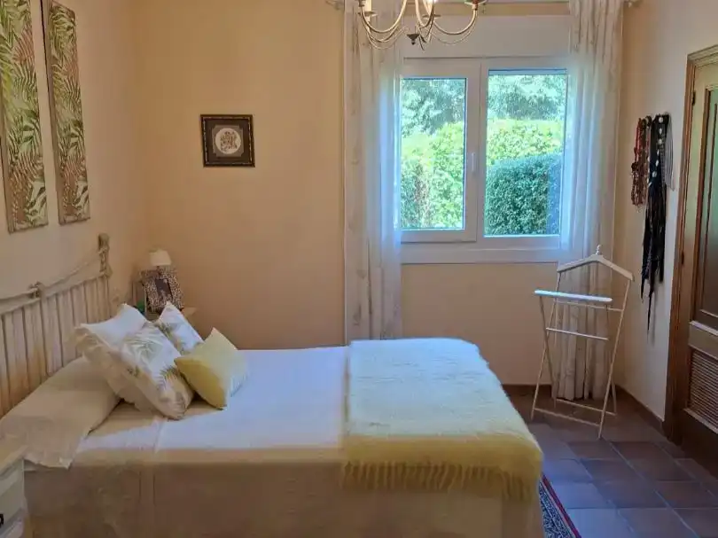 Dormitori de Pis en venda en Oleiros amb Jardí privat, Traster i Piscina
