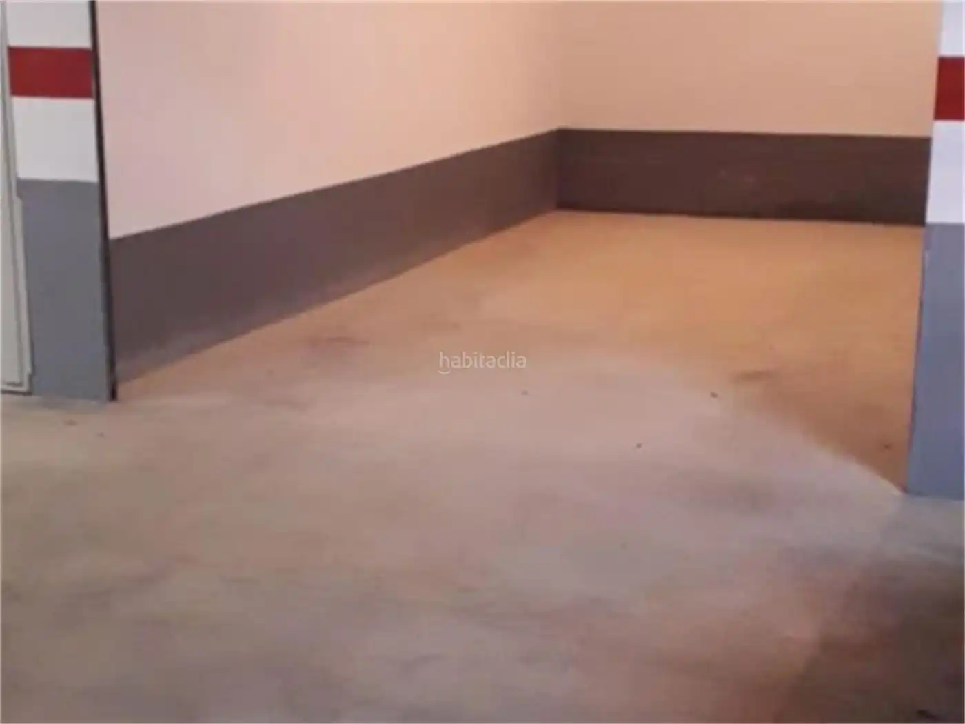 Einzelparkplatz zur Miete in Carrer Mitjorn 2, imagen 2