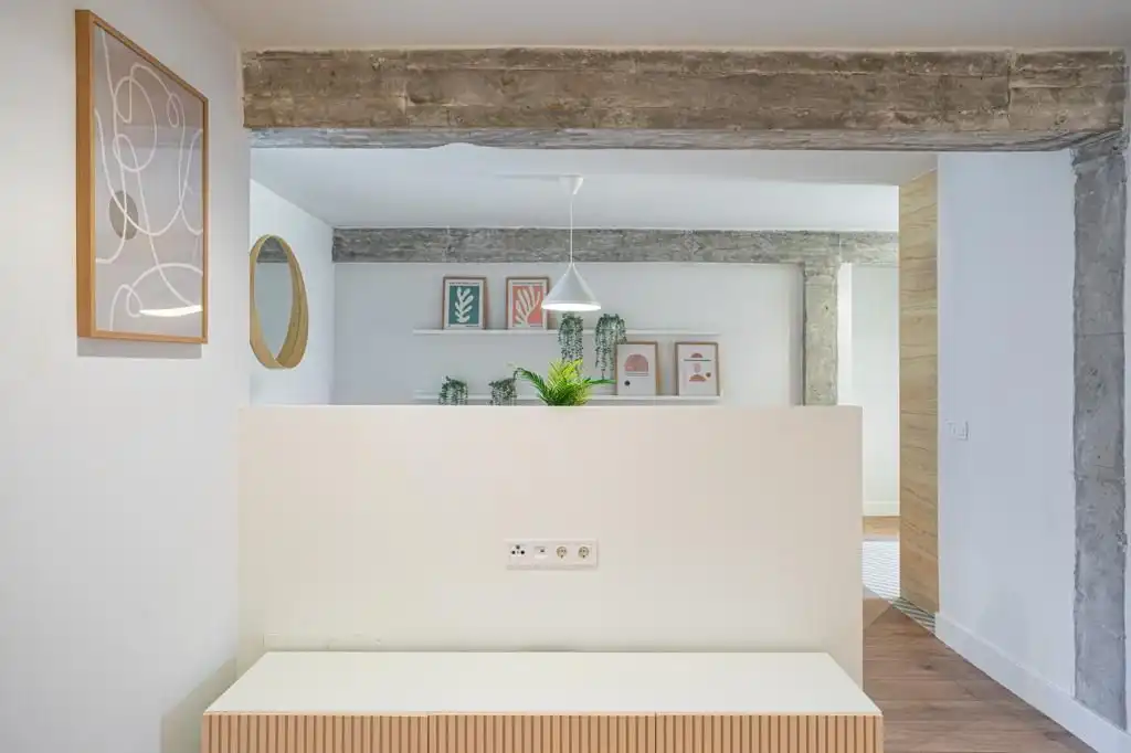 Room in Calle del Arroyo, 30, Valdeacederas