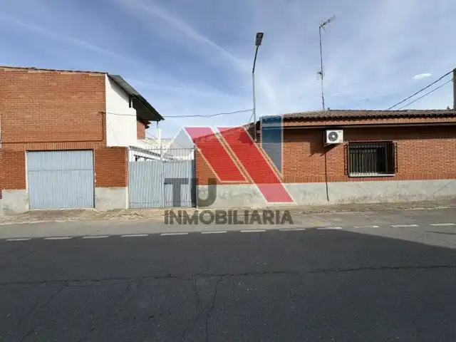 Vista exterior de Casa o chalet en venta en Fuensalida con Calefacción, Amueblado y Horno