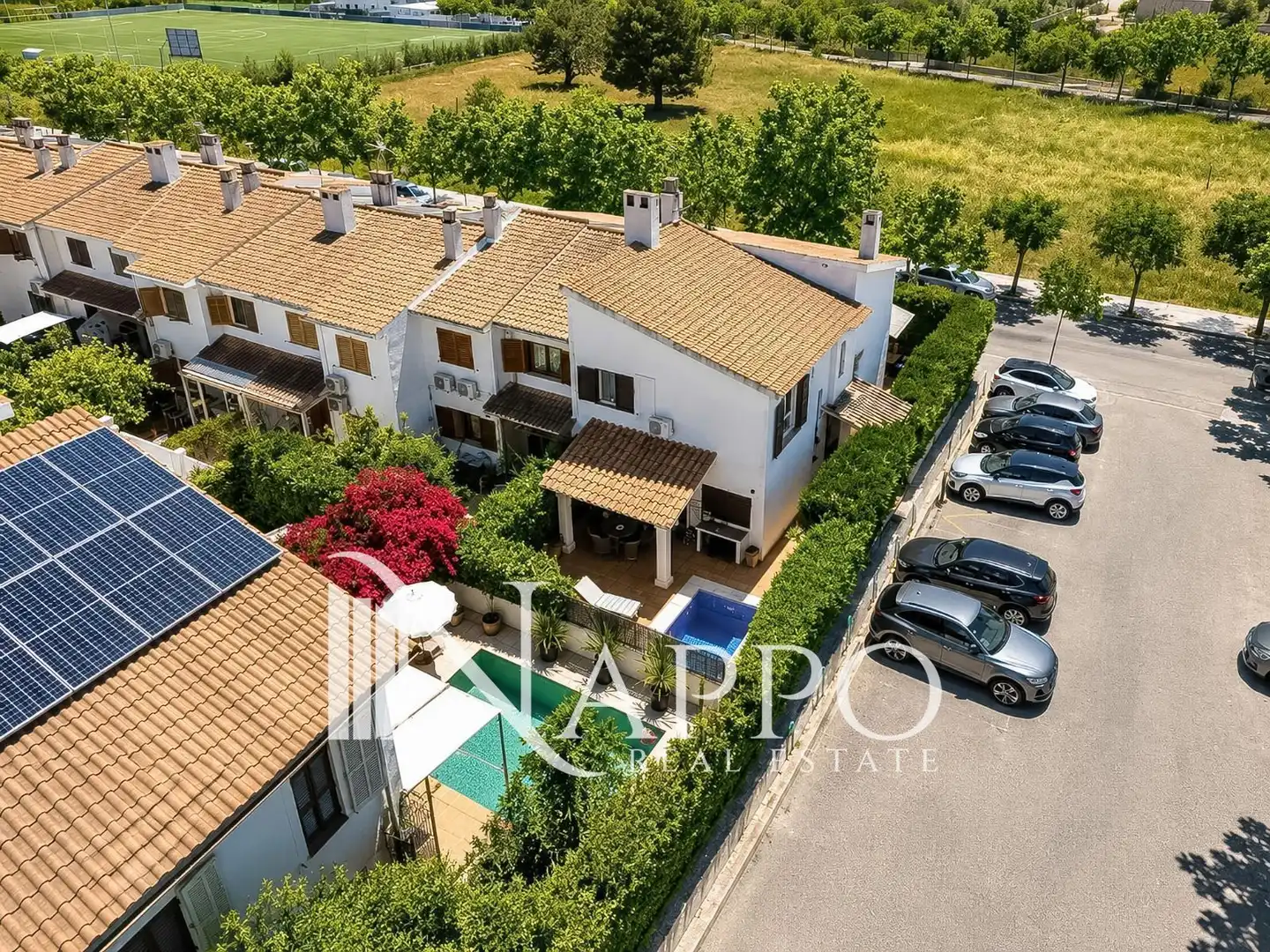 Vista exterior de Casa adosada en venta en  Palma de Mallorca con Aire acondicionado, Calefacción y Jardín privado