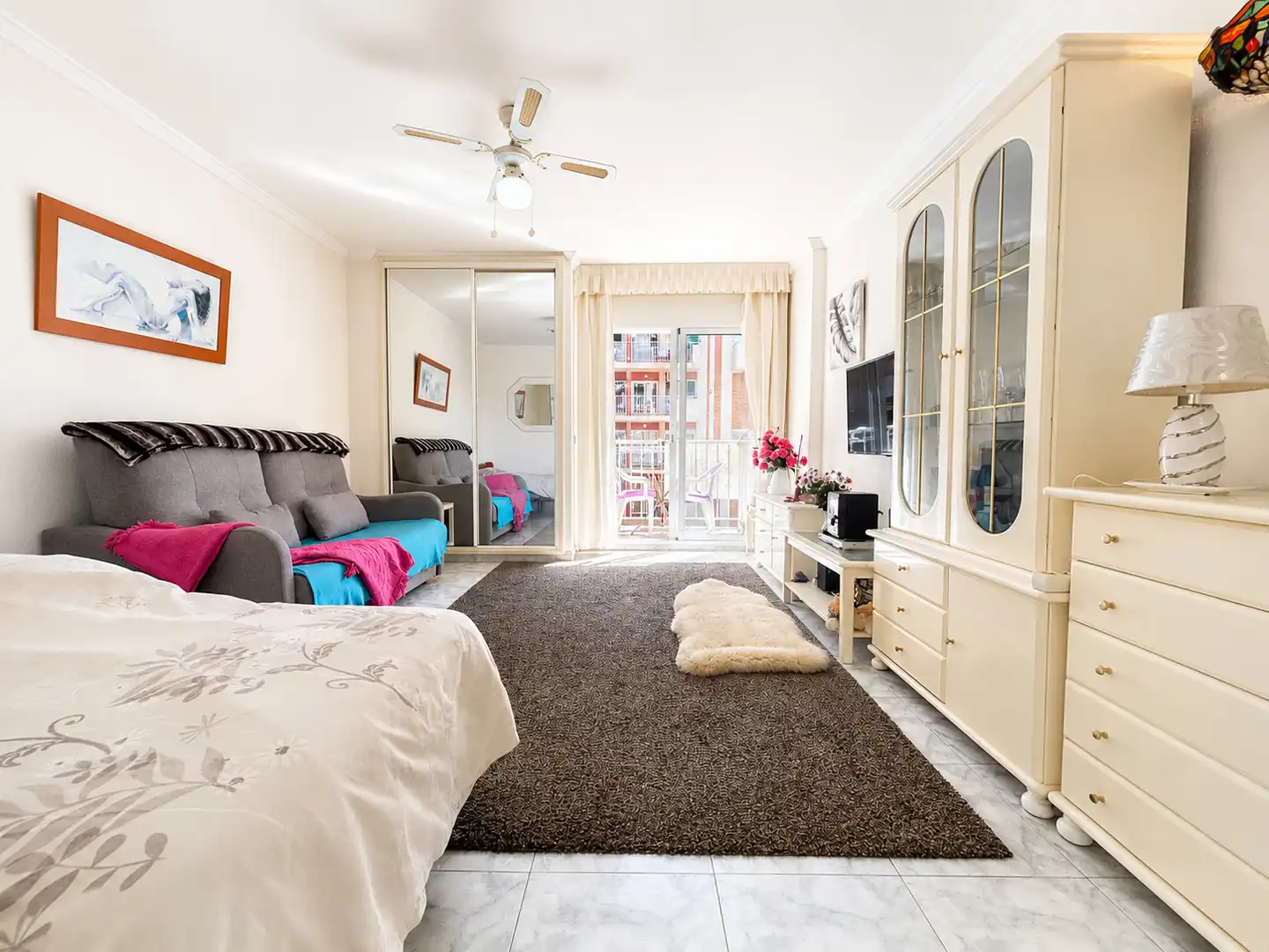 Bedroom of Study for sale in Benalmádena  with Air Conditioner, Terrace and Furnished