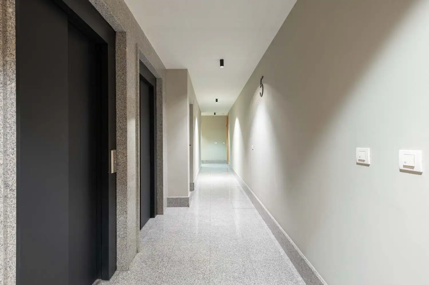 Flat for sale in Vigo   with Storage room