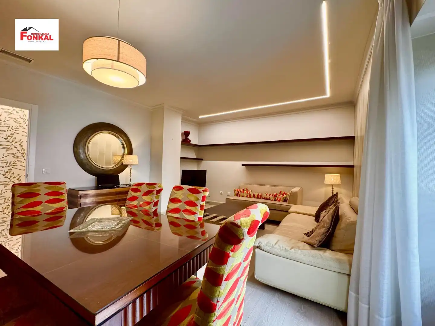Living room of Flat for rent in Jerez de la Frontera  with Air Conditioner, Heating and Furnished