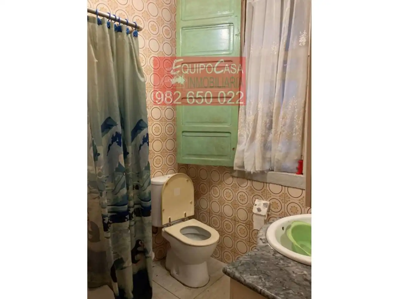Baño de Casa adosada en venta en Lugo con Calefacción, Jardín privado y Terraza