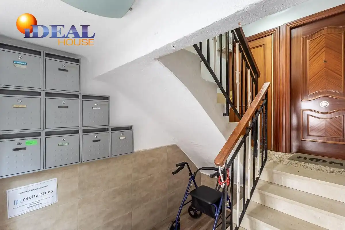 Piso en venta en Granada con Terraza