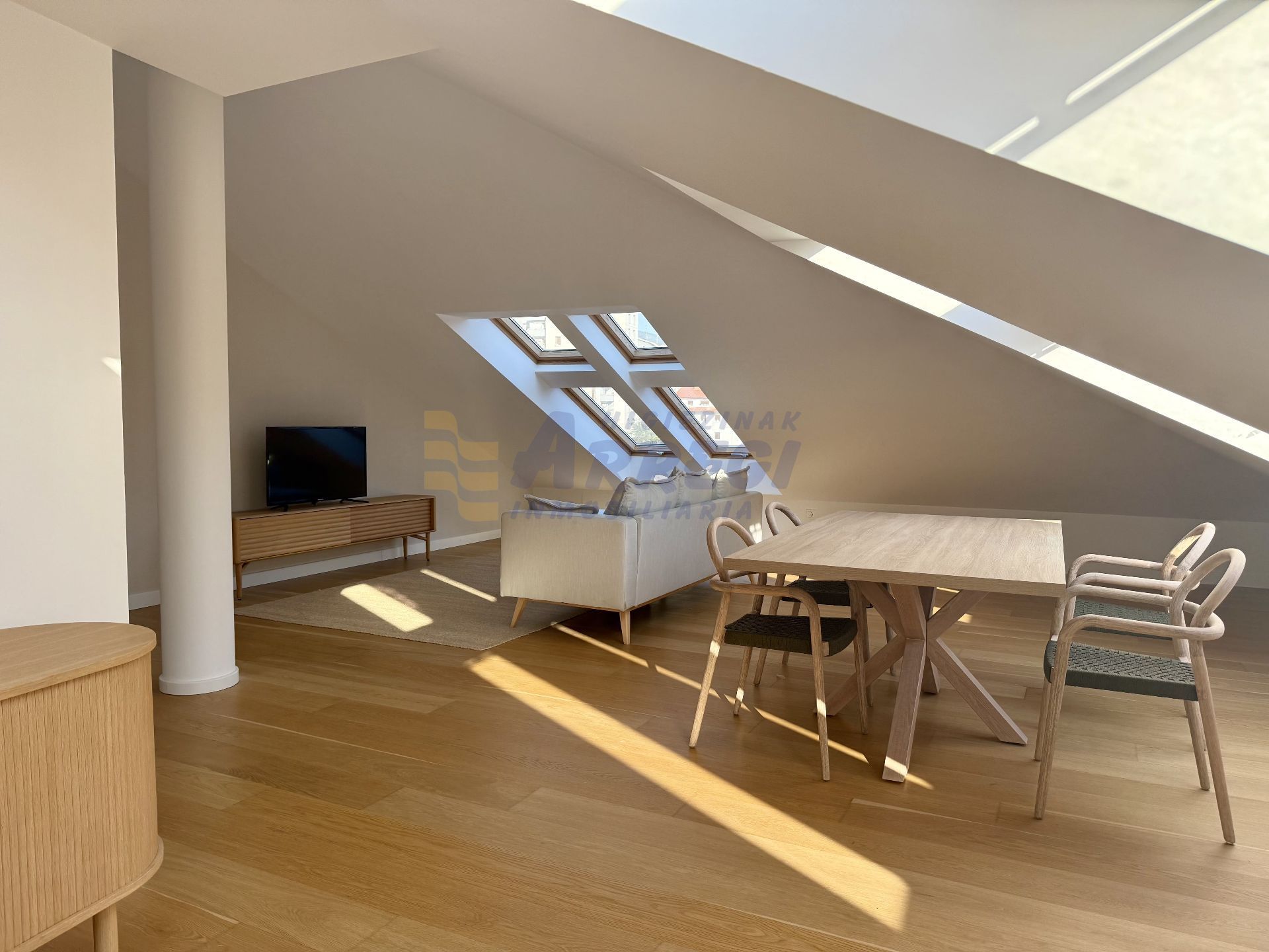 Sala de estar de Ático en venta en Eibar con Calefacción