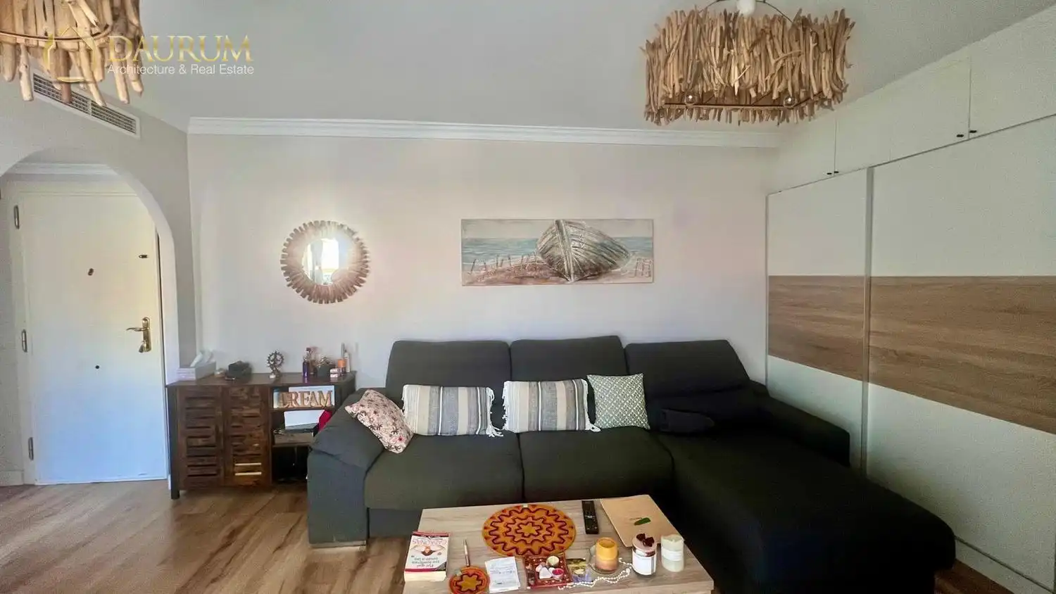 Living room of Flat for sale in Marbella  with Air Conditioner, Heating and Private garden