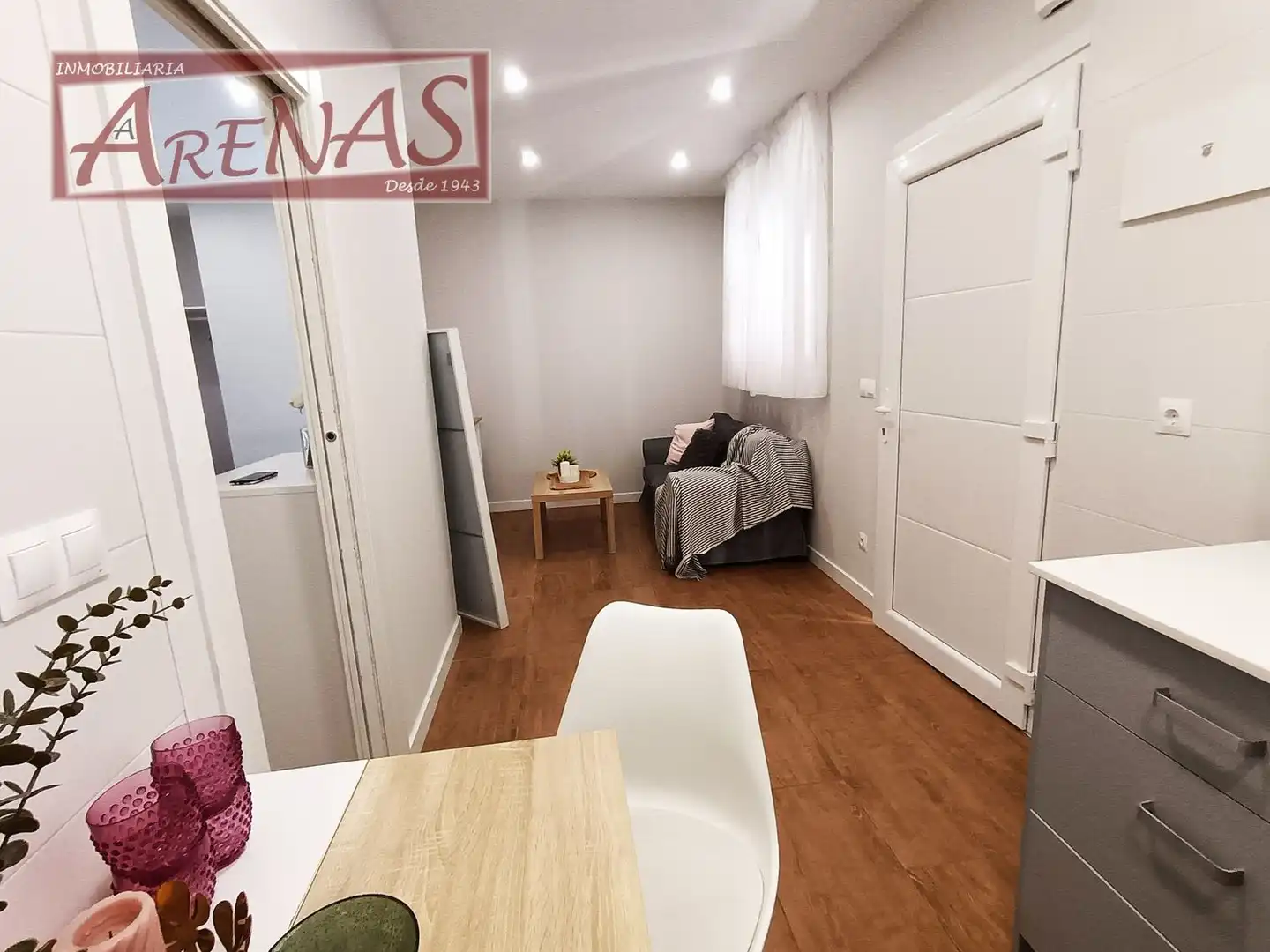 Habitación de Apartamento en venta en Colindres con Amueblado, Lavadora y Microondas