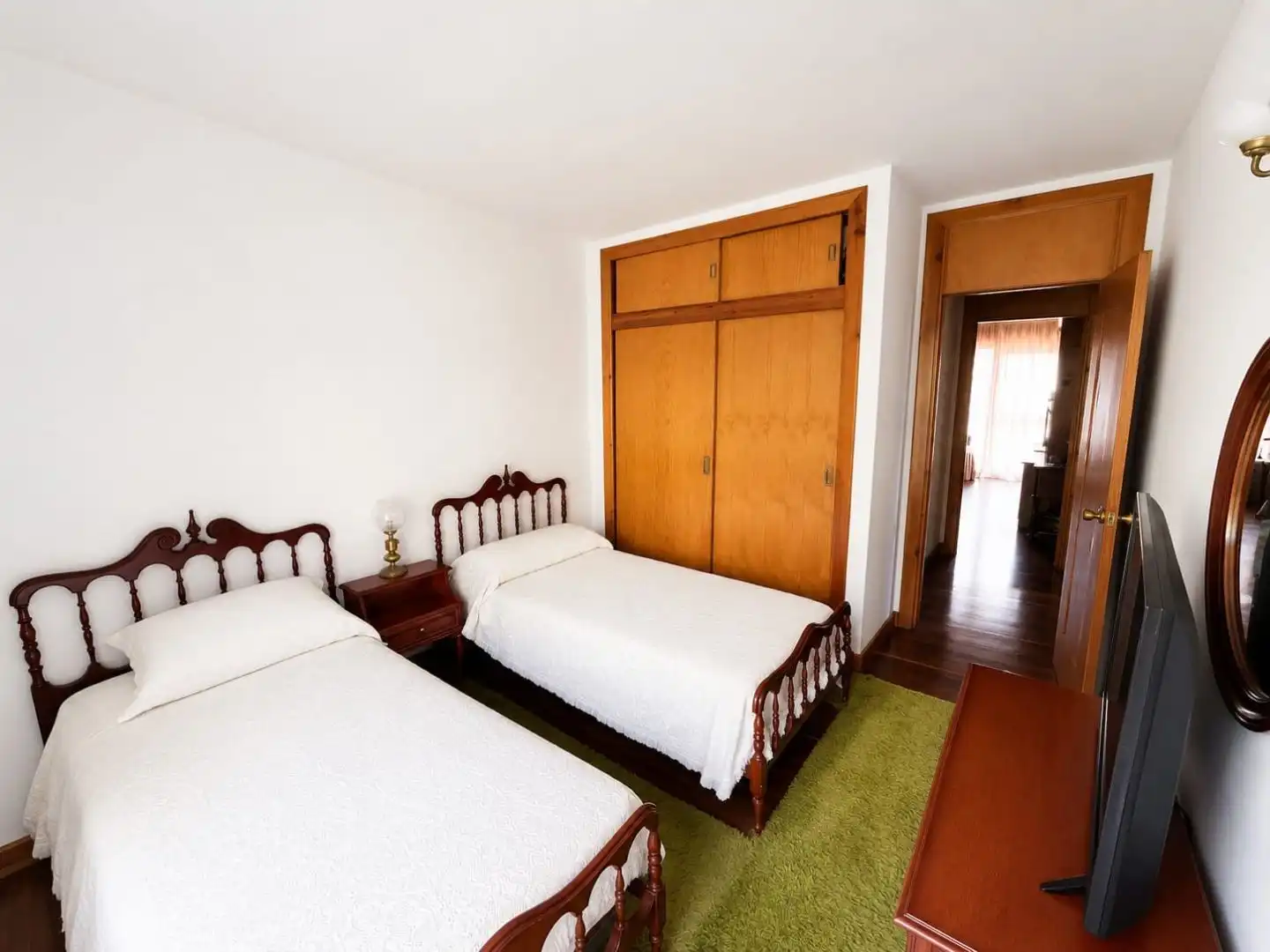 Bedroom of Flat for sale in Valdenoja