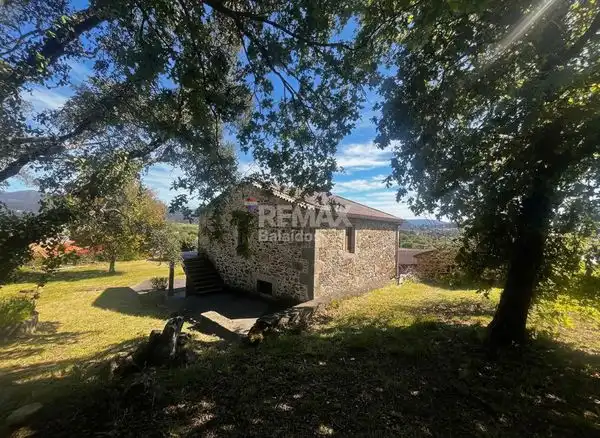 House with garden for sale in O Rosal, imagen 3