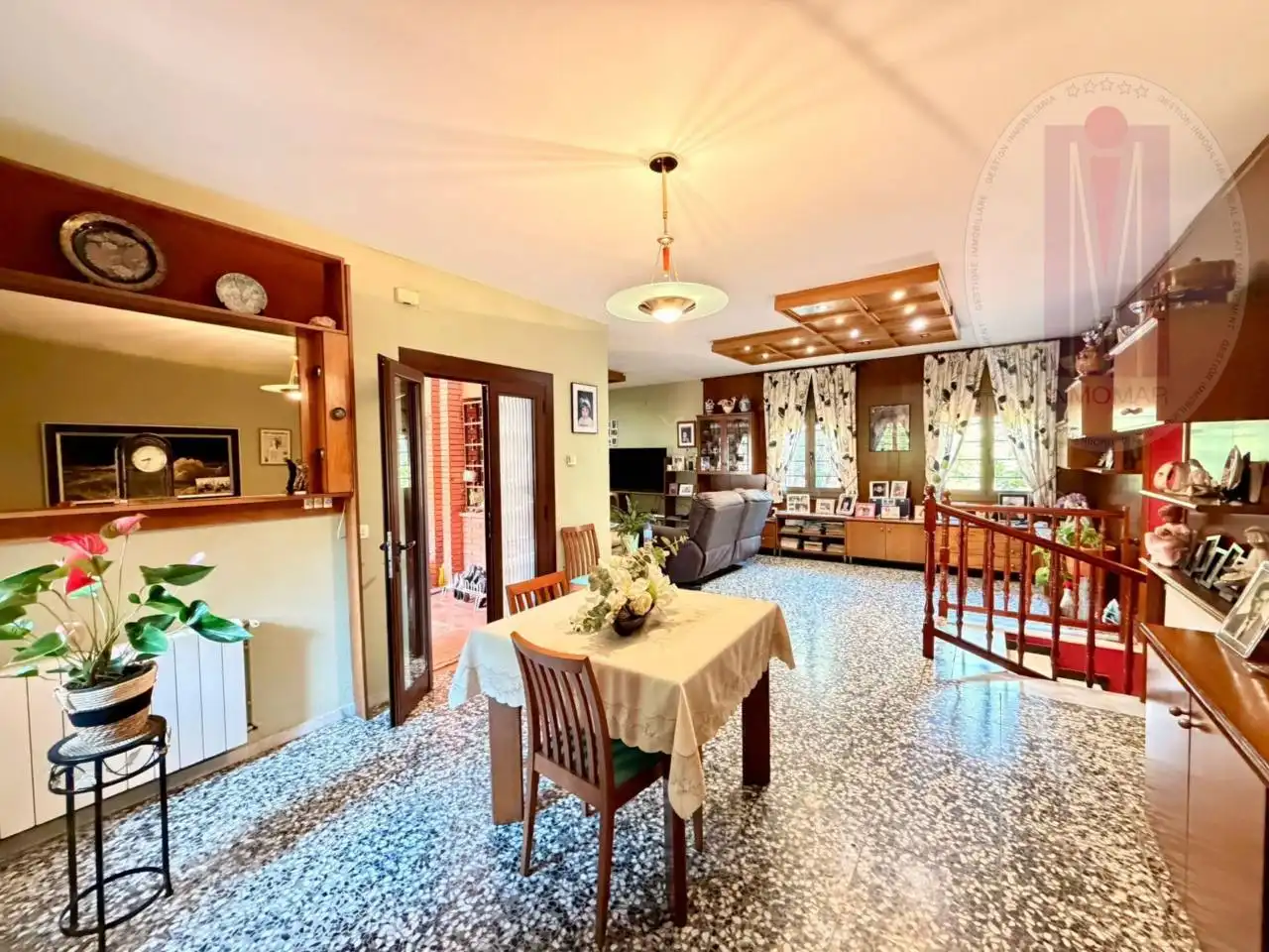 Comedor de Casa adosada en venta en Sitges con Aire acondicionado, Calefacción y Jardín privado