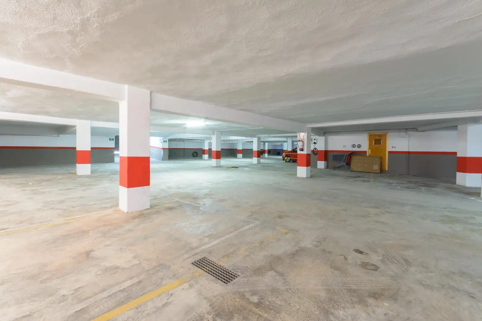 Parking de Apartamento en venta en Gandia con Jardín privado, Terraza y Trastero