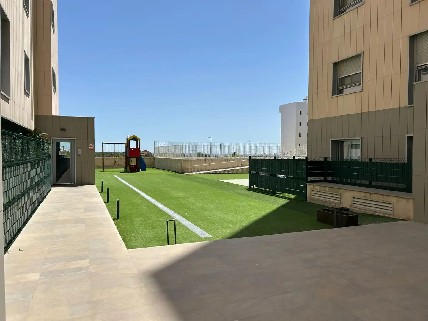Terraza de Piso en venta en Tomares con Aire acondicionado, Terraza y Amueblado