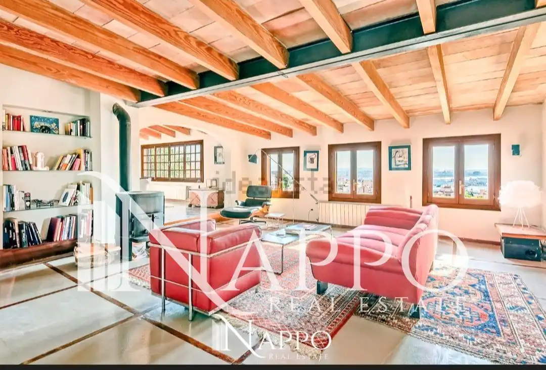 Sala d'estar de Àtic de lloguer en  Palma de Mallorca amb Aire condicionat, Calefacció i Piscina