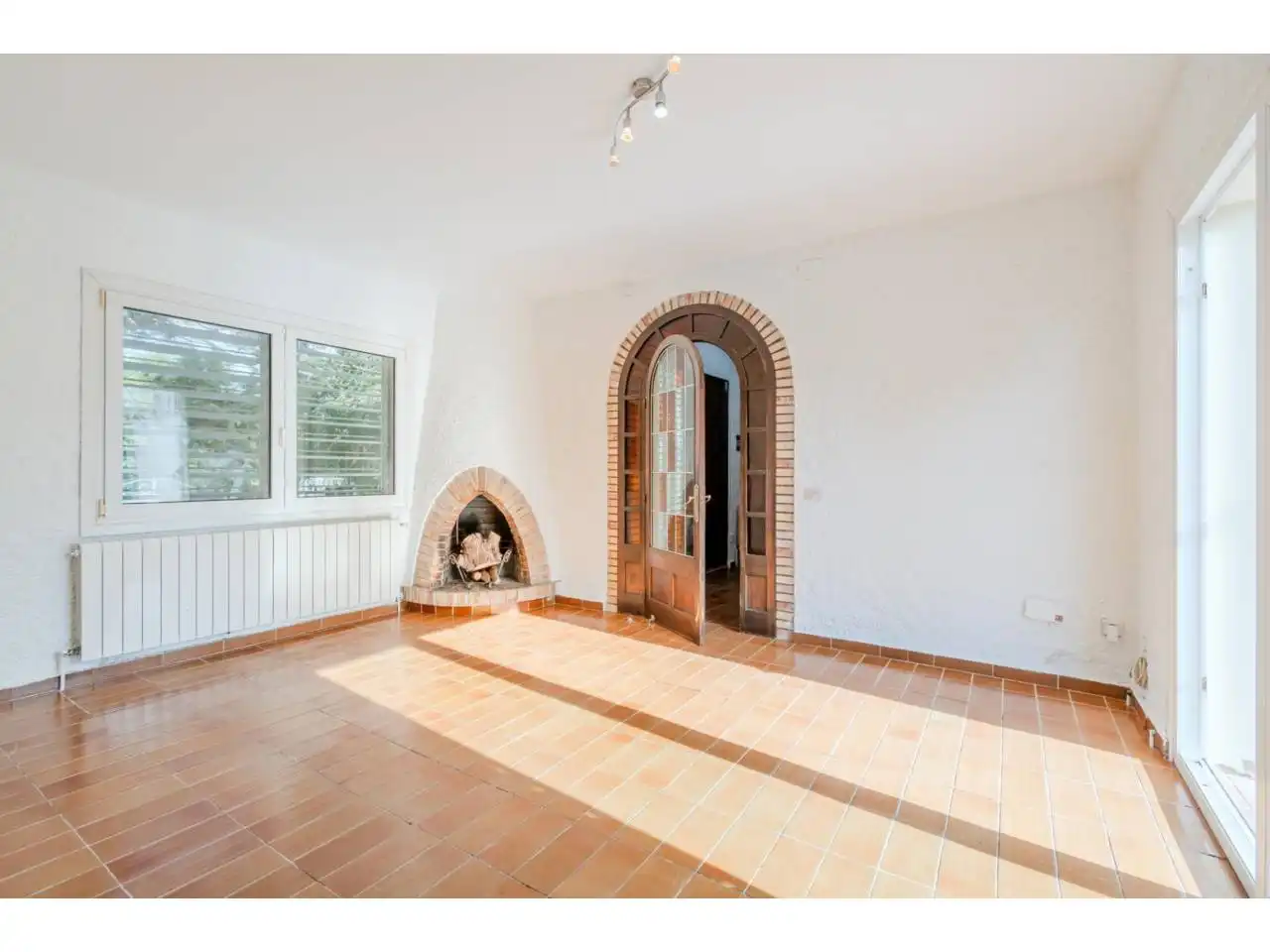 Houses for sale in Avenida de Can Bells, Vilobí d'Onyar
