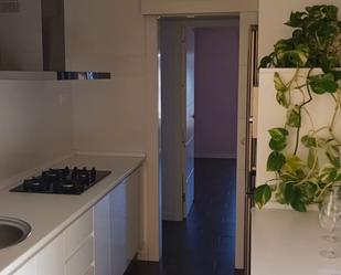 Kitchen of Flat for sale in  Granada Capital