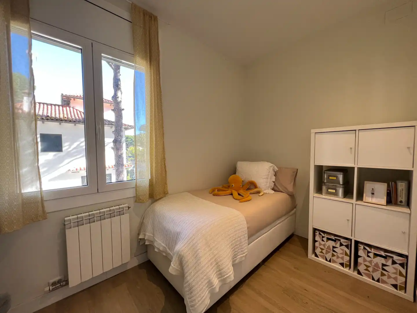 Bedroom of Houses for rent in Castelldefels  with Air Conditioner, Heating and Private garden