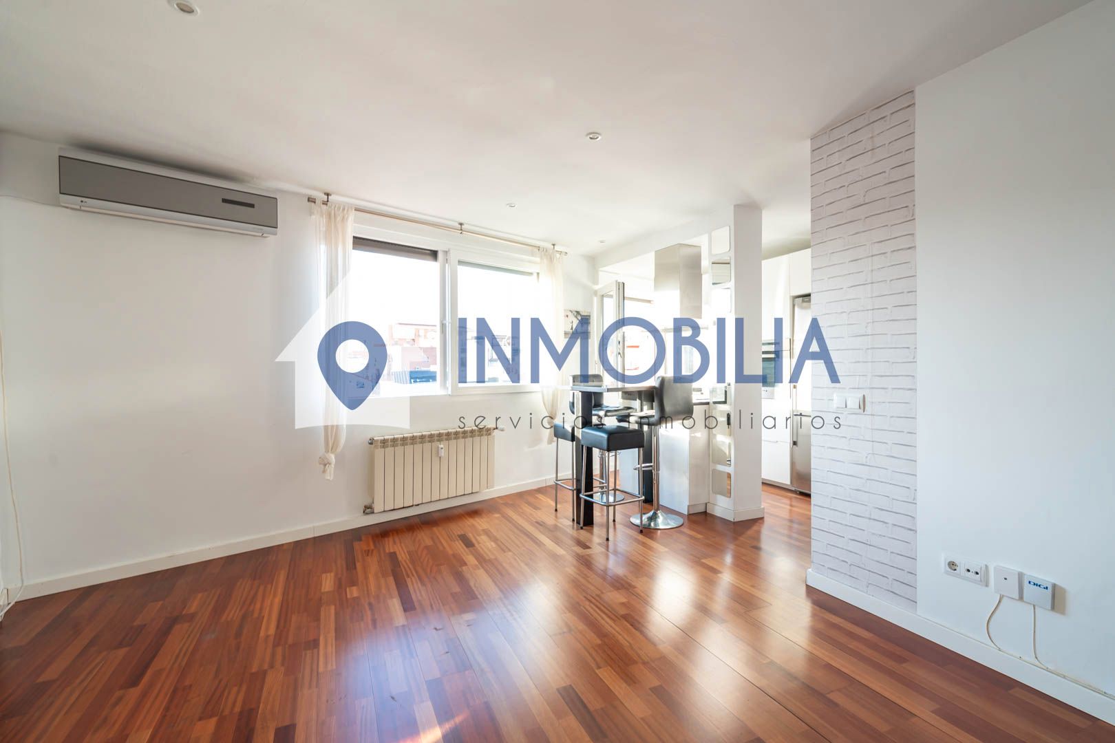 Attic for sale in  Madrid Capital  with Air Conditioner and Heating