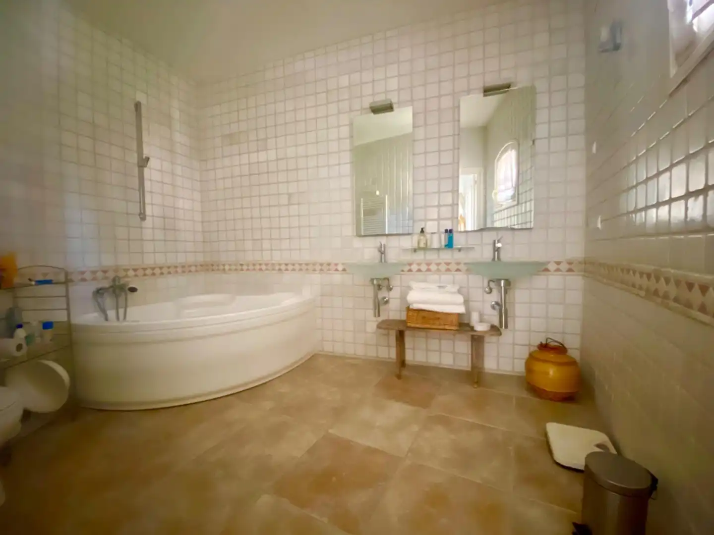 Bathroom of Commercial properties for sale in El Molar (Tarragona)  with Air Conditioner