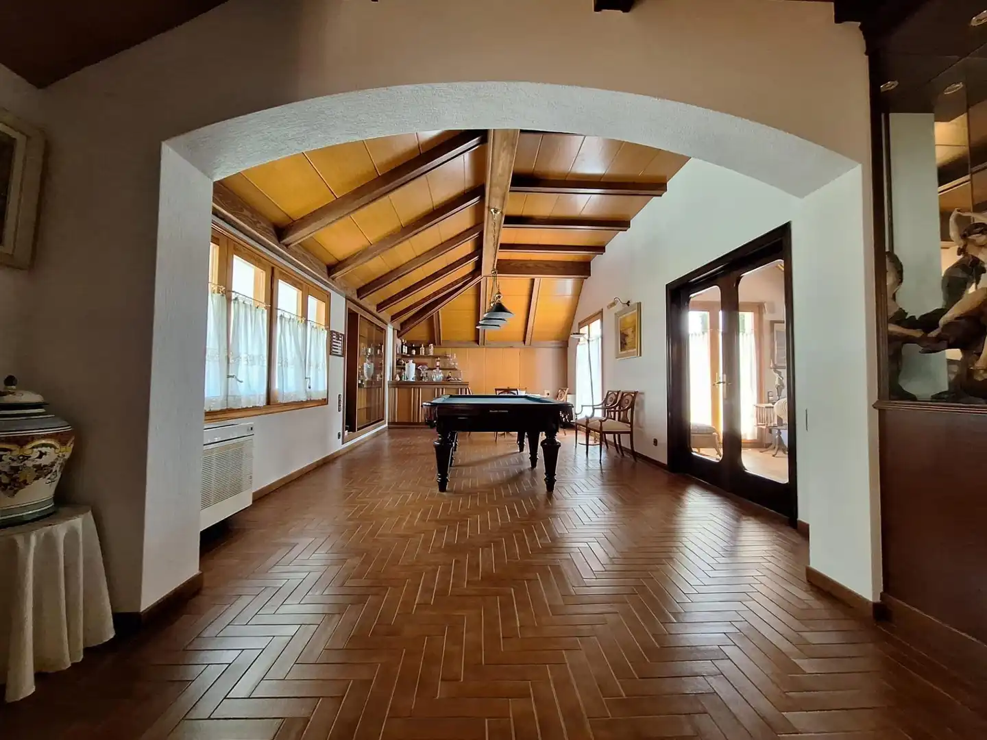Sala d'estar de Casa o xalet en venda en Castellar del Vallès amb Aire condicionat, Calefacció i Jardí privat