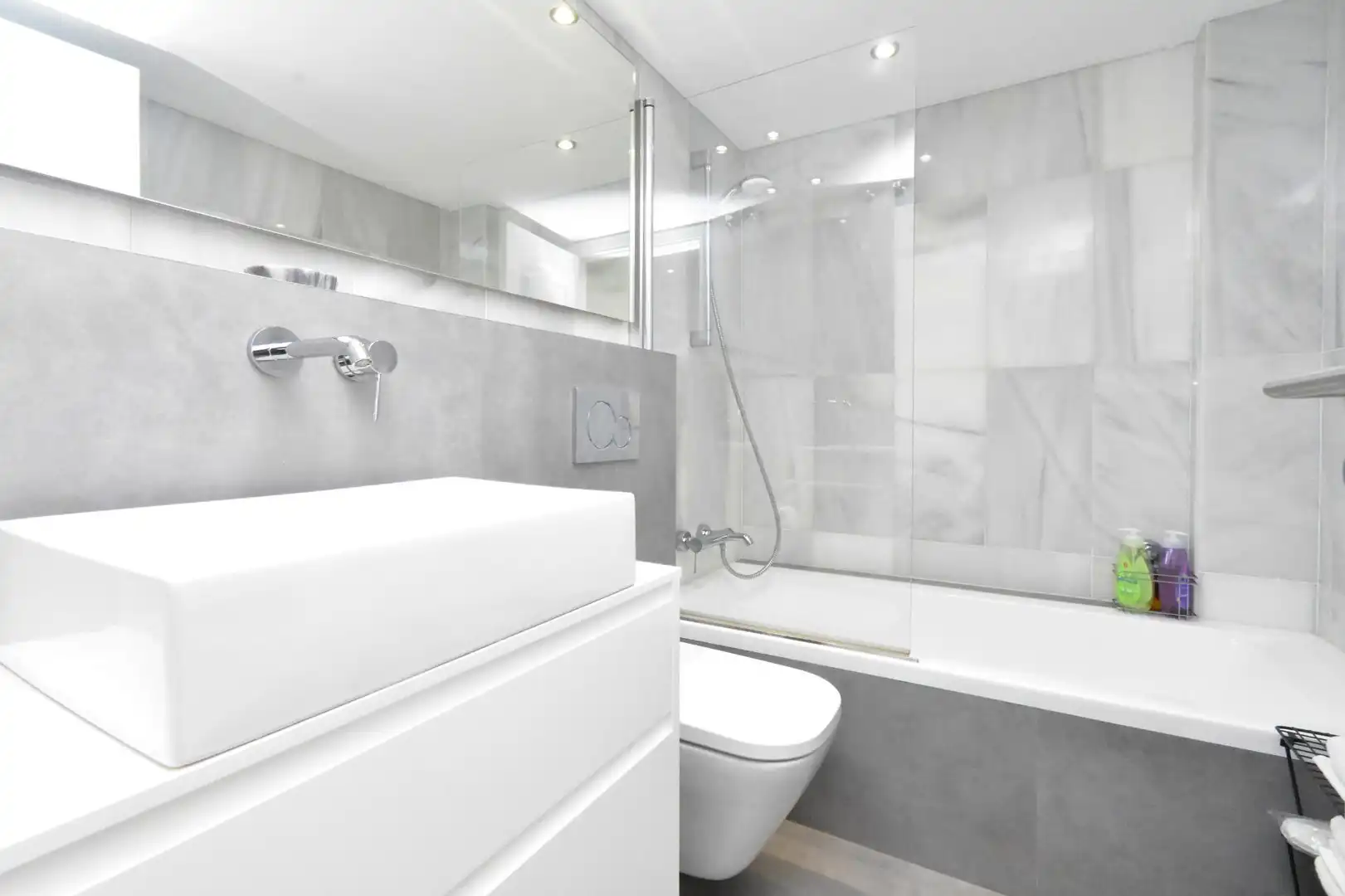 Baño de Planta baja en venta en  Palma de Mallorca con Aire acondicionado, Calefacción y Jardín privado