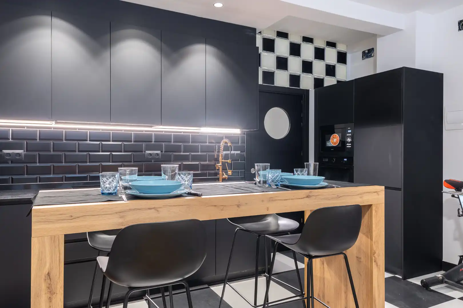 Cocina de Apartamento de alquiler en Madrid con Aire acondicionado, Calefacción y Amueblado