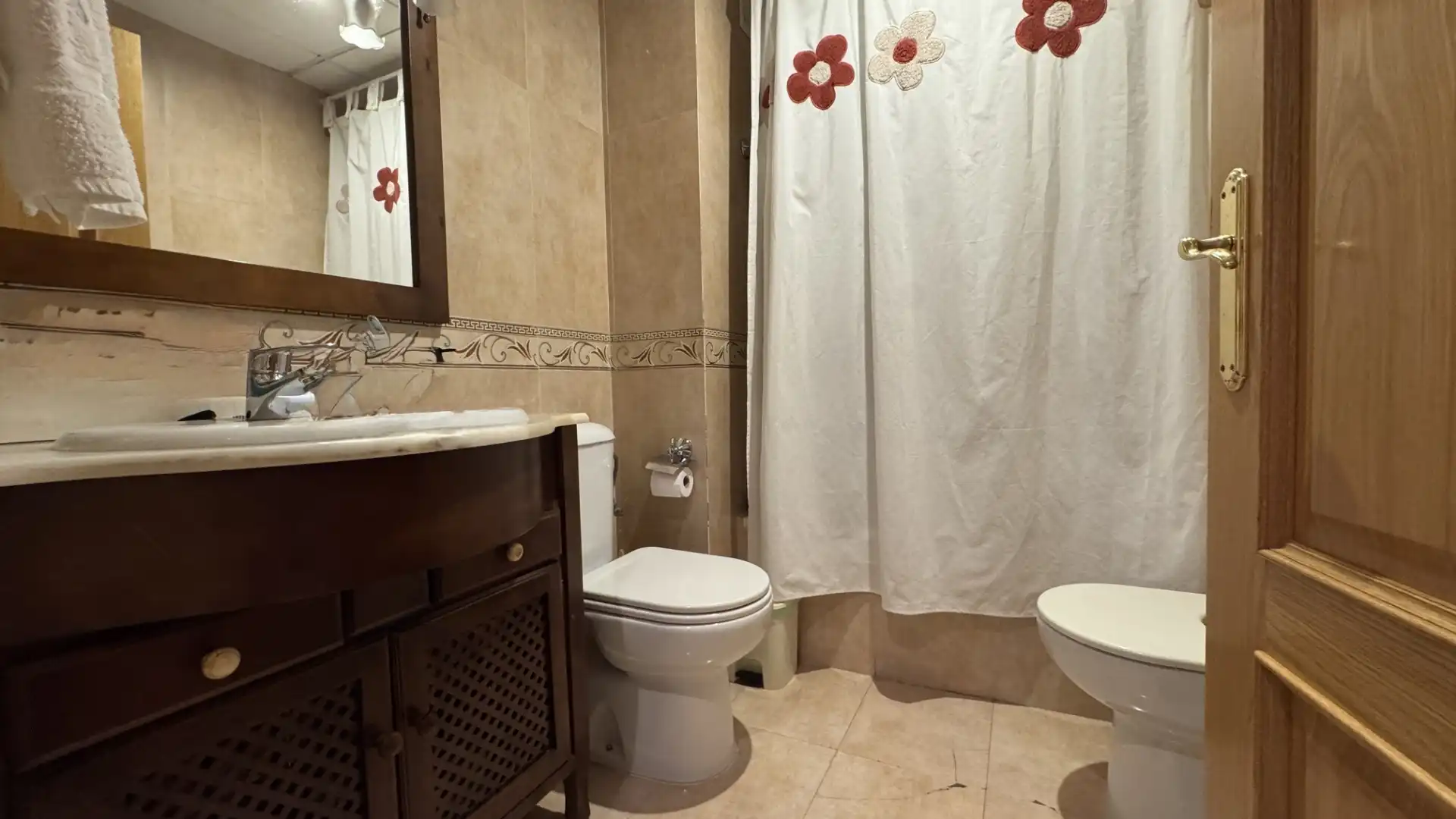 Bany de Pis en venda en Badajoz amb Calefacció i Traster