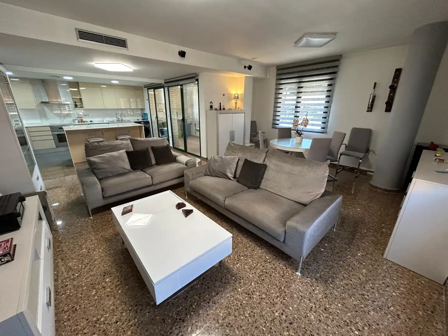 Living room of Flat for sale in Catarroja  with Air Conditioner, Heating and Terrace