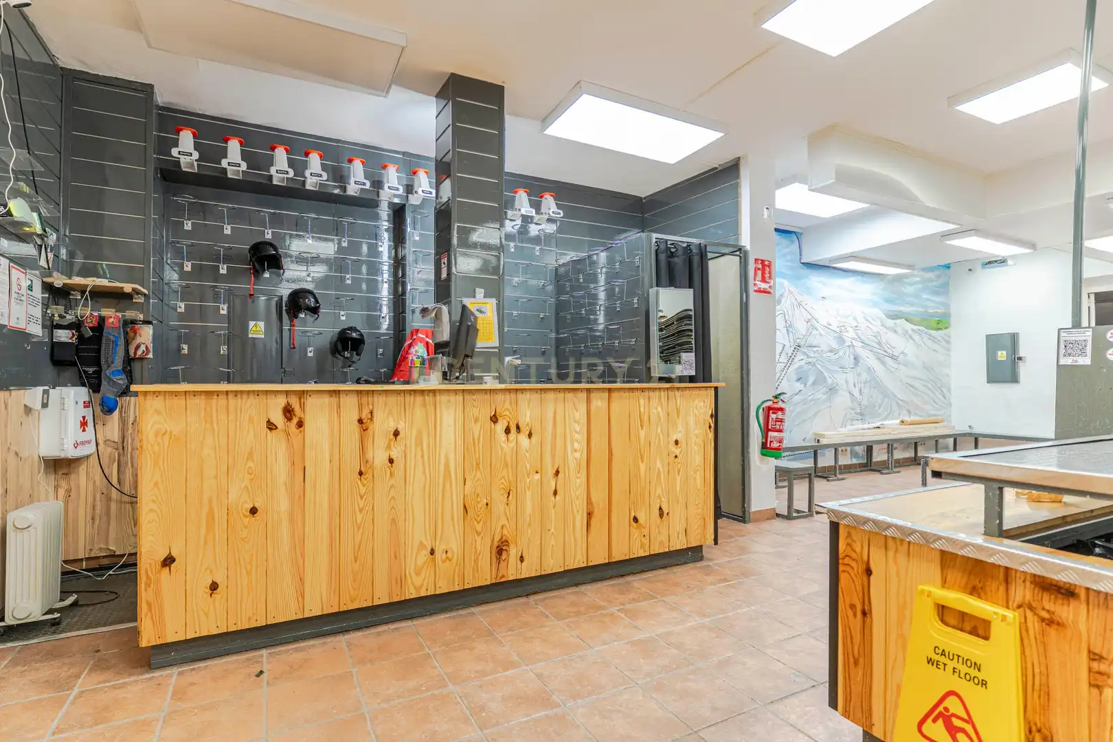 Cocina de Local en venta en Sierra Nevada