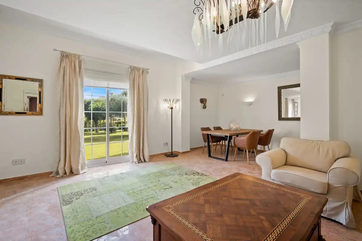Chalet con piscina en venta en Benahavís pueblo, imagen 41