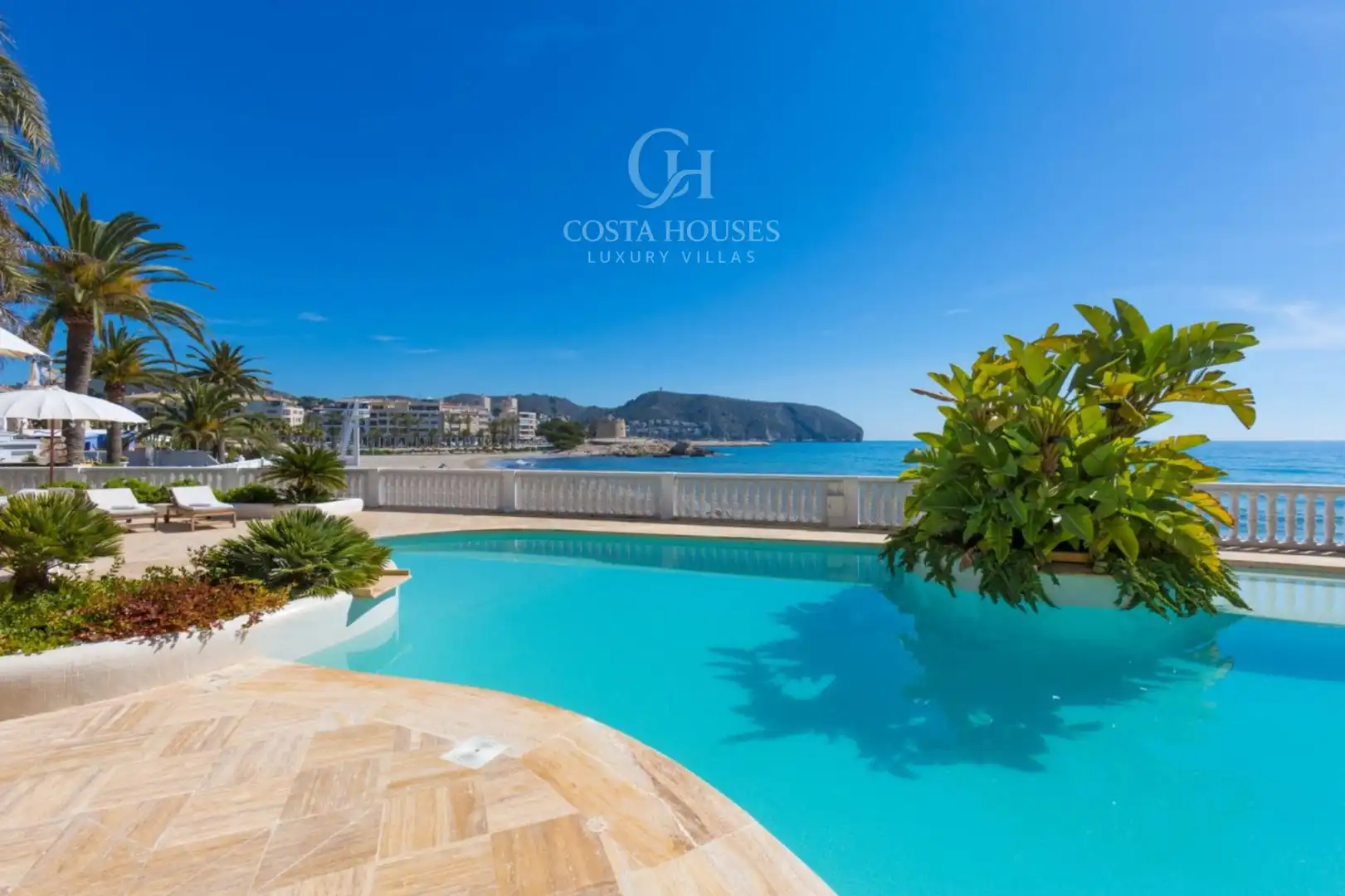 Detached house with pool for sale in Casco Urbano, imagen 18