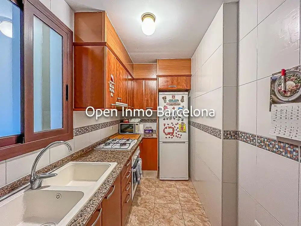 Kitchen of Duplexes for sale in Vilanova i la Geltrú  with Air Conditioner, Heating and Terrace