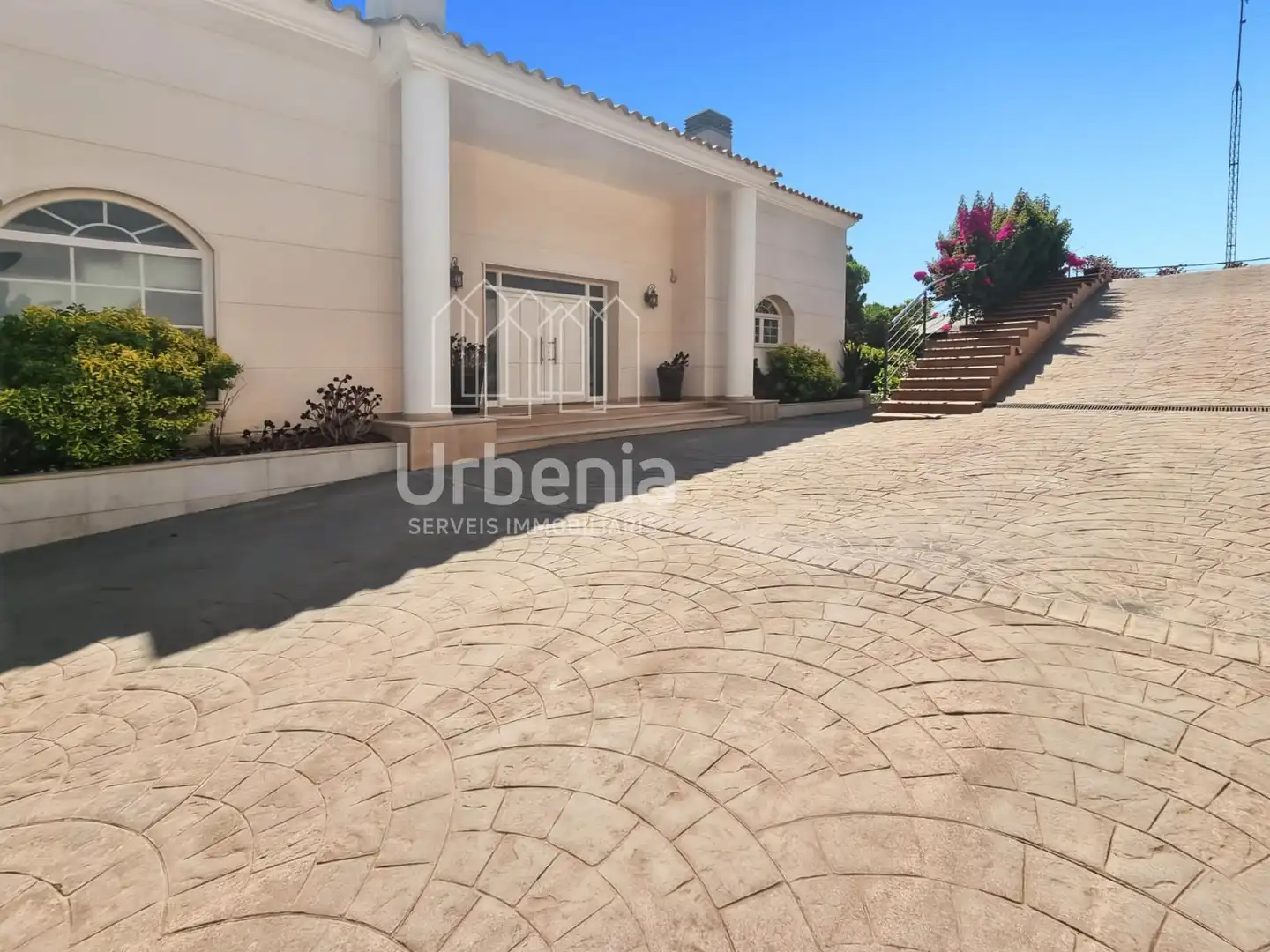 Exterior view of Houses for sale in Sant Andreu de Llavaneres  with Air Conditioner, Heating and Swimming Pool