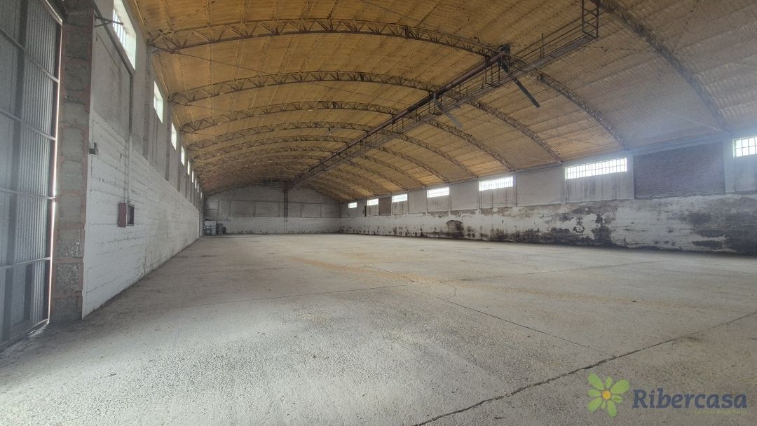 Nave industrial en venta en Fustiñana