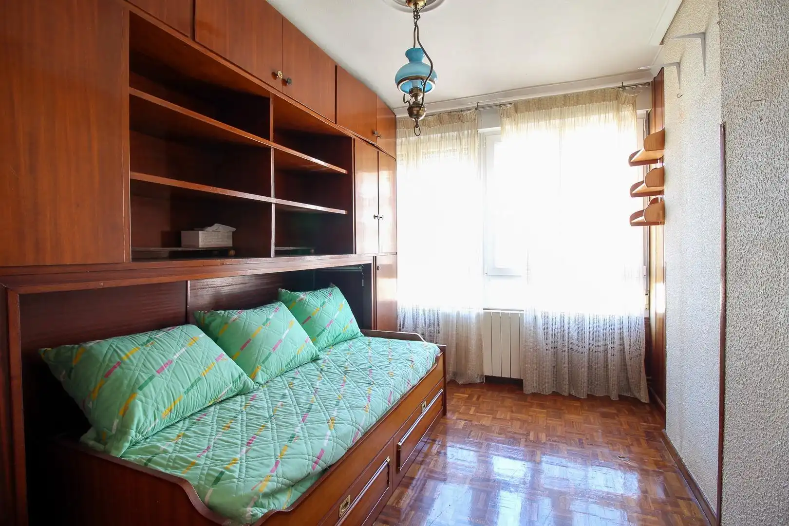Habitación de Piso en venta en Santander con Calefacción y Parquet