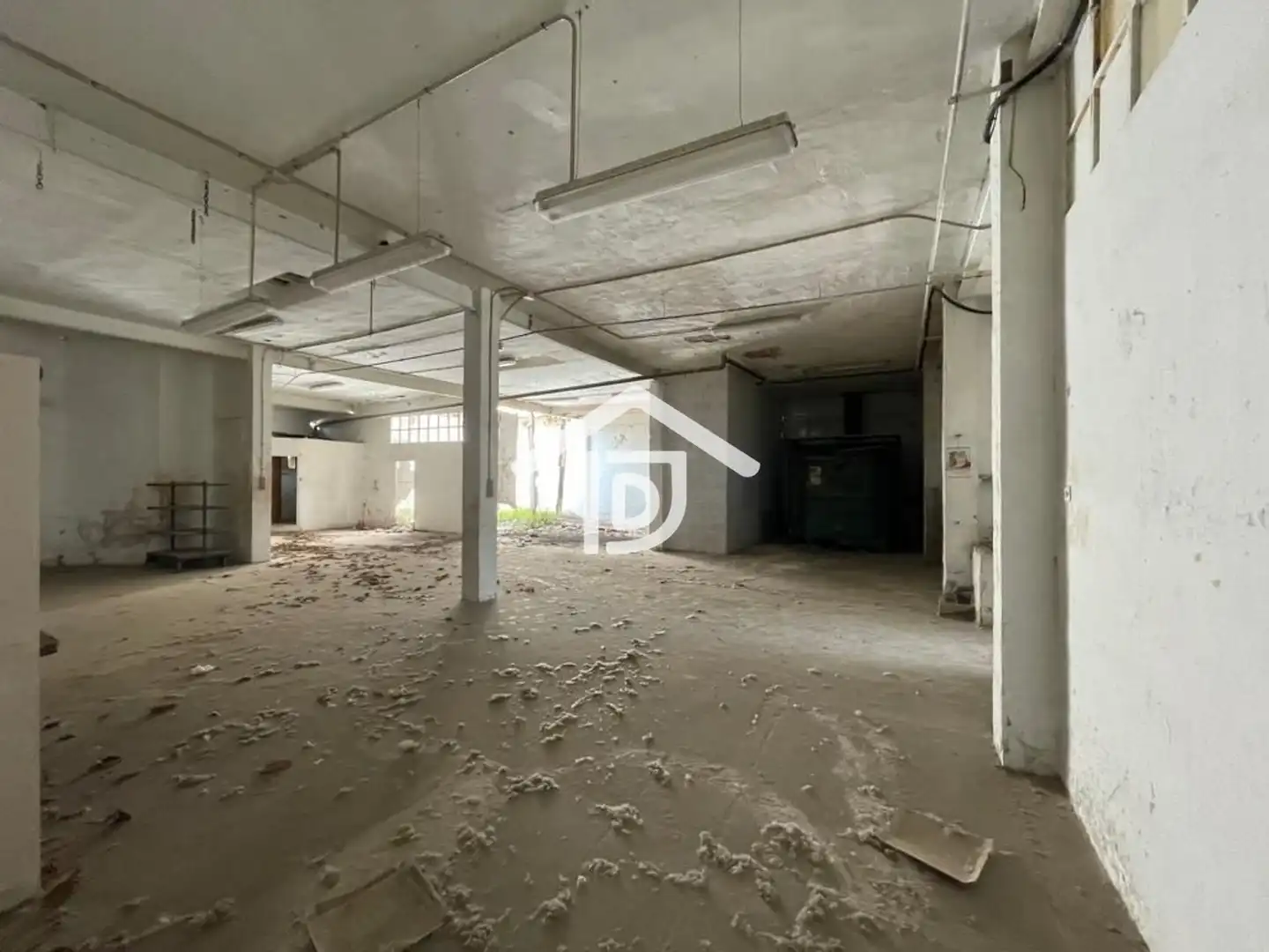 Industrial building for sale in Aviacion, imagen 3